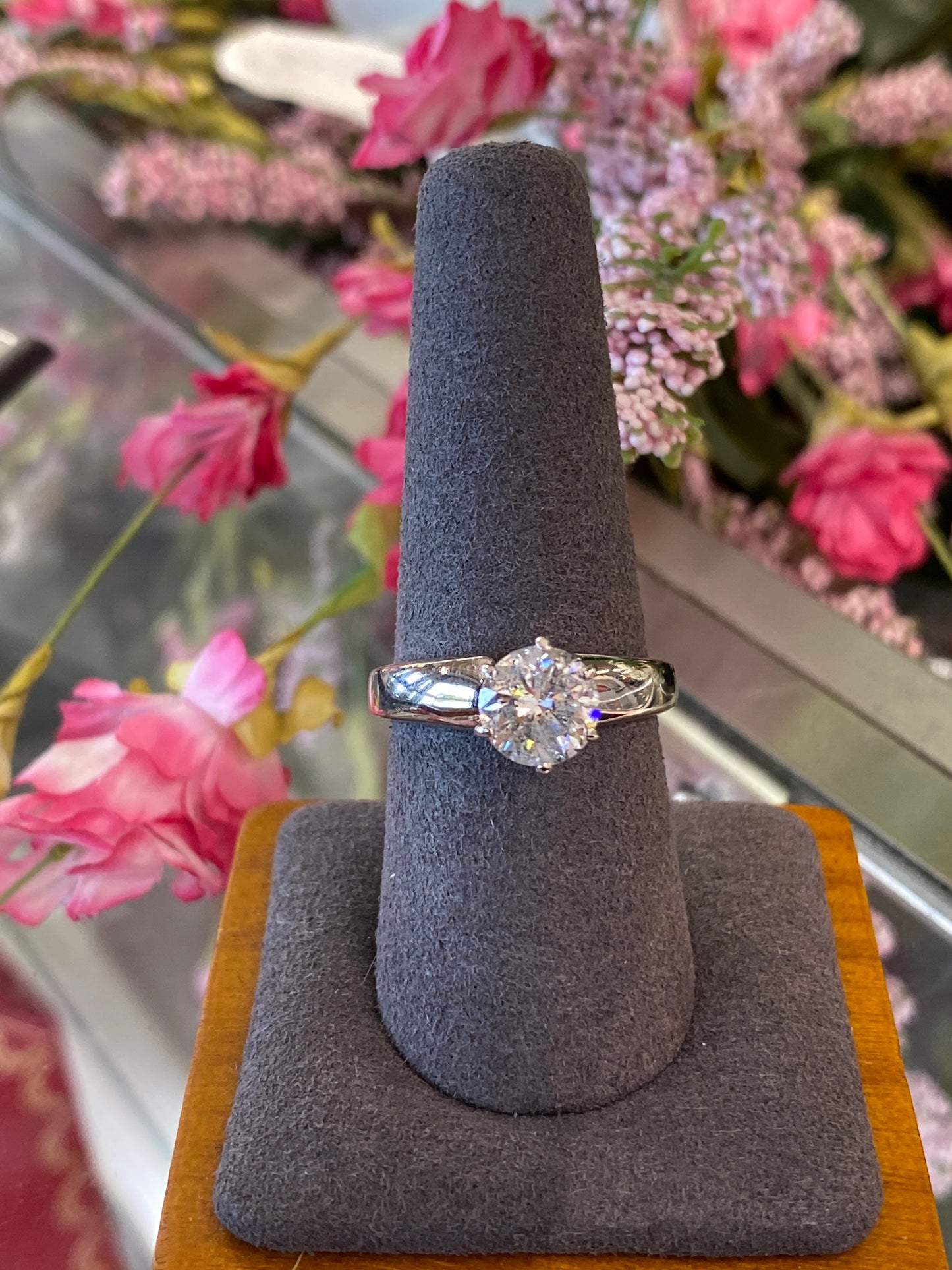 14k White Gold Diamond Engagement Ring