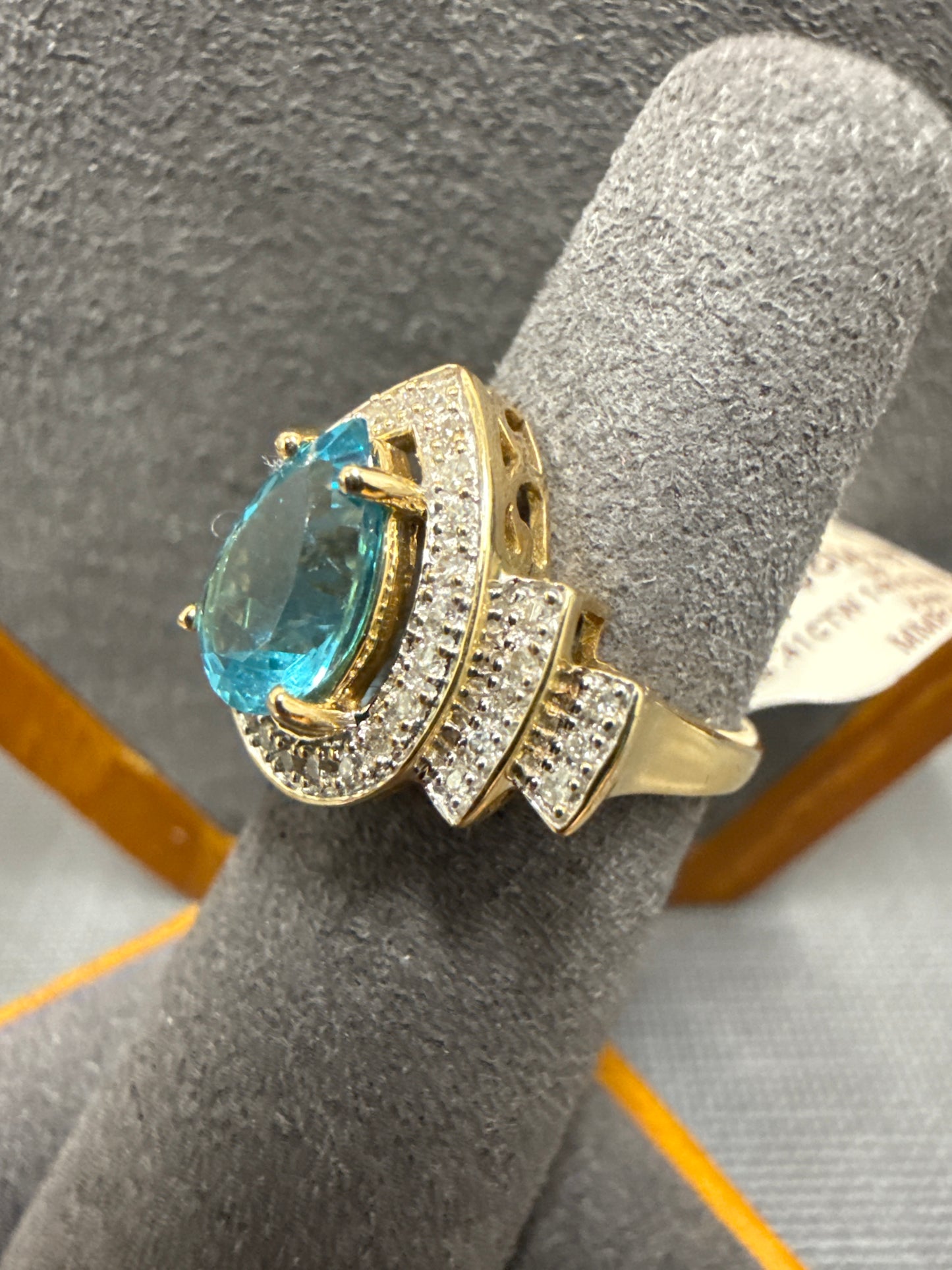 Gold ring