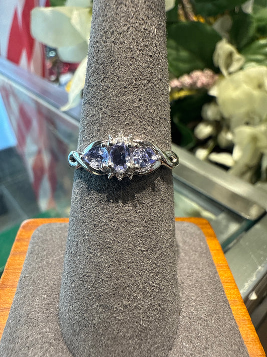 White gold ring