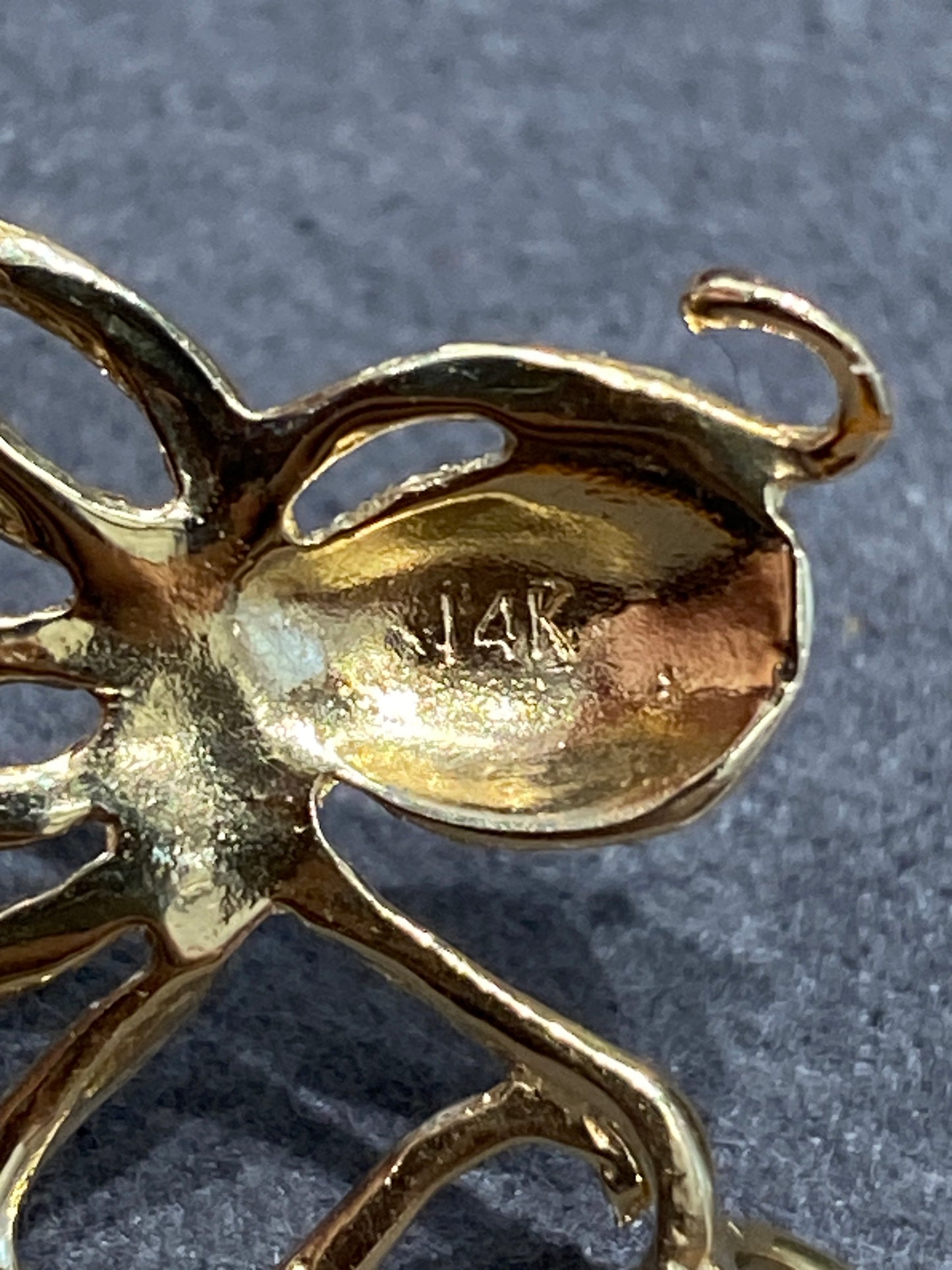 14k Yellow Gold Octopus Pendant