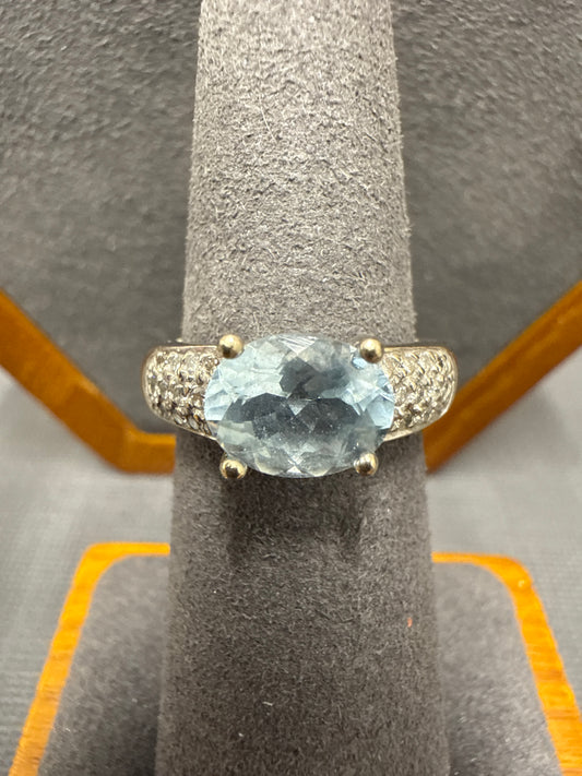 White gold ring
