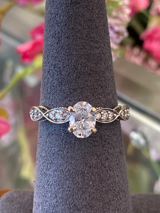 14k White Gold Diamond Engagement Ring