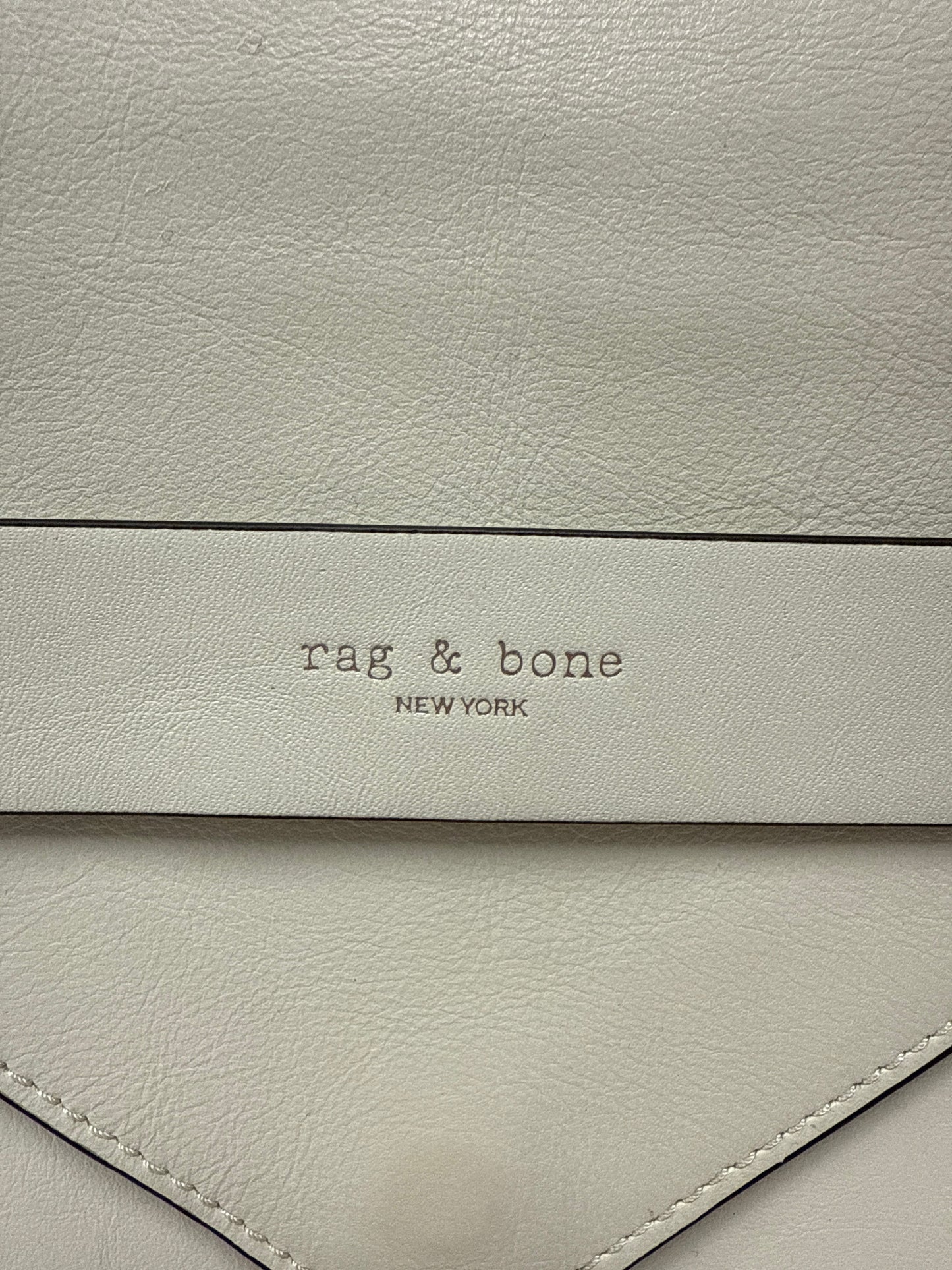Hand bag