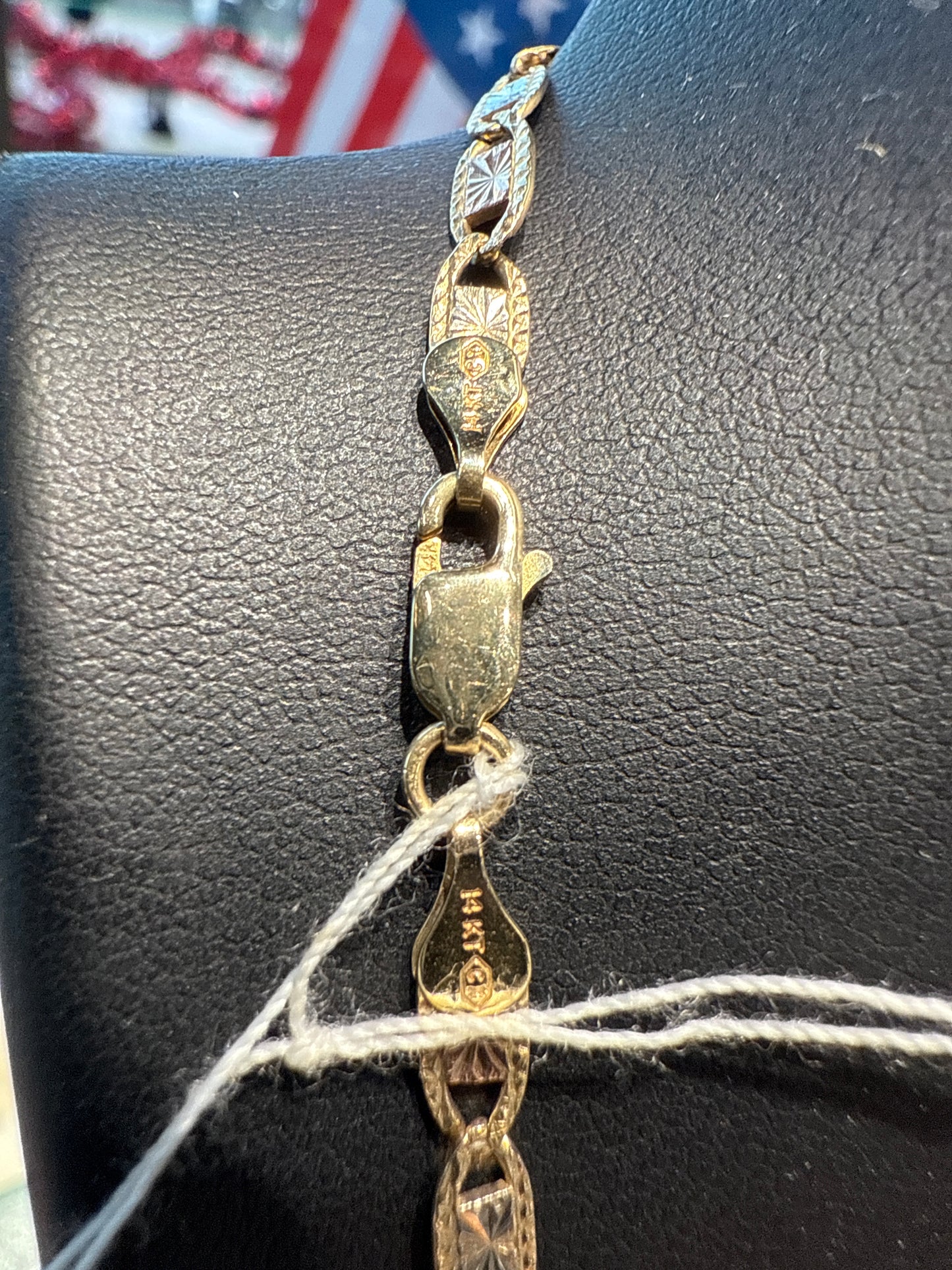 Tri colored gold chain