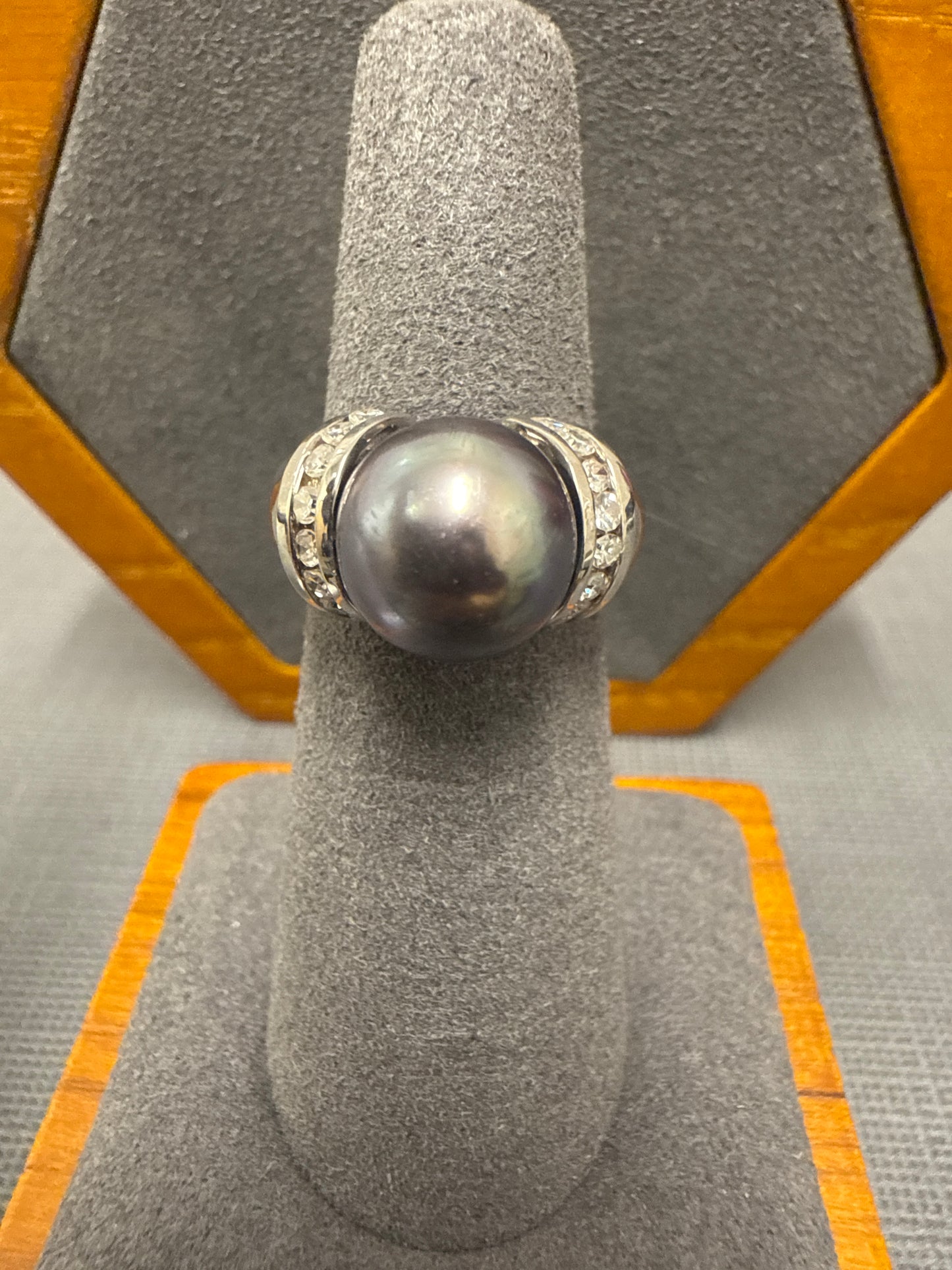 White gold ring