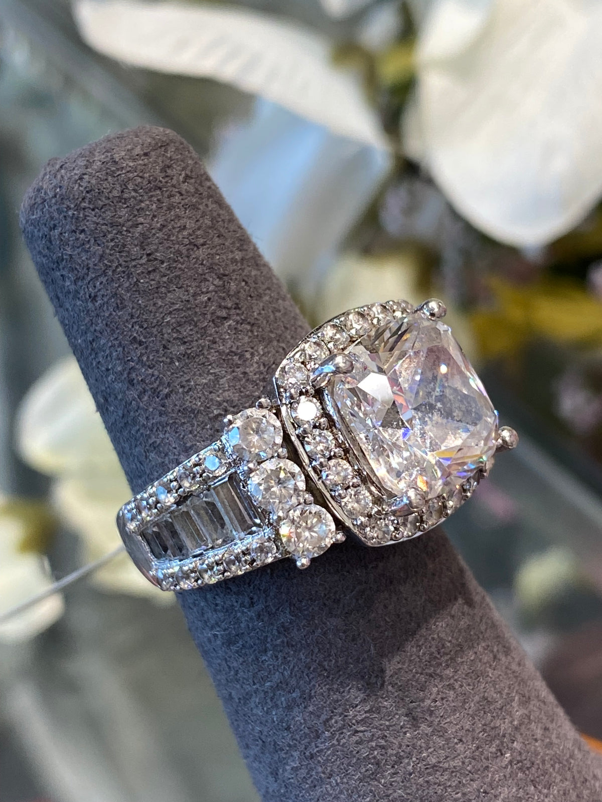 925 Silver Cubic Zirconia Ring