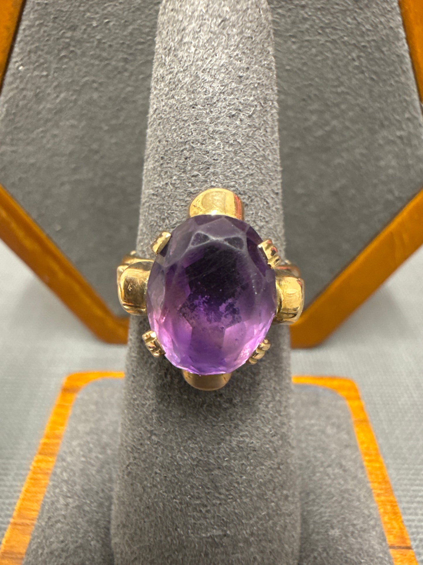 Gold ring