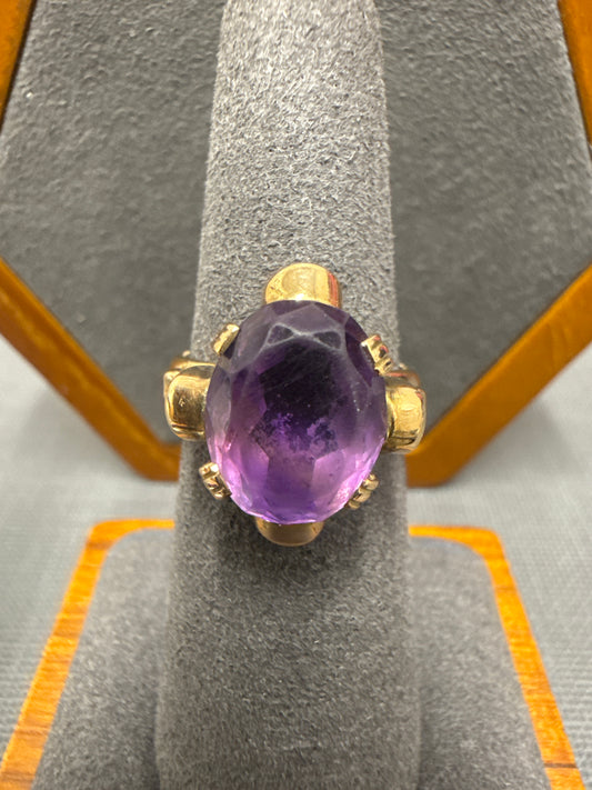 Gold ring