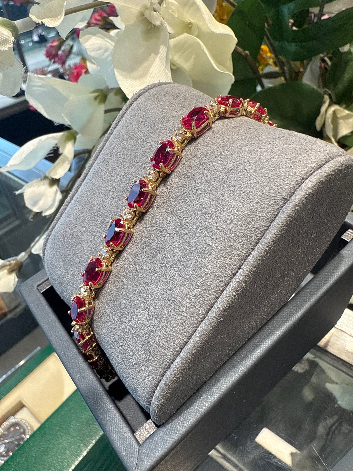 Gold bracelet