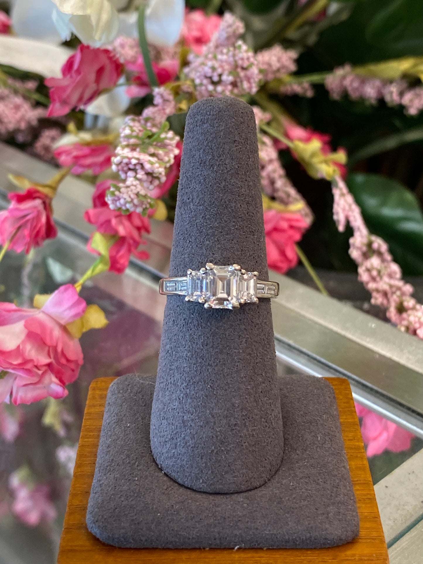 14k White Gold Diamond Engagement Ring