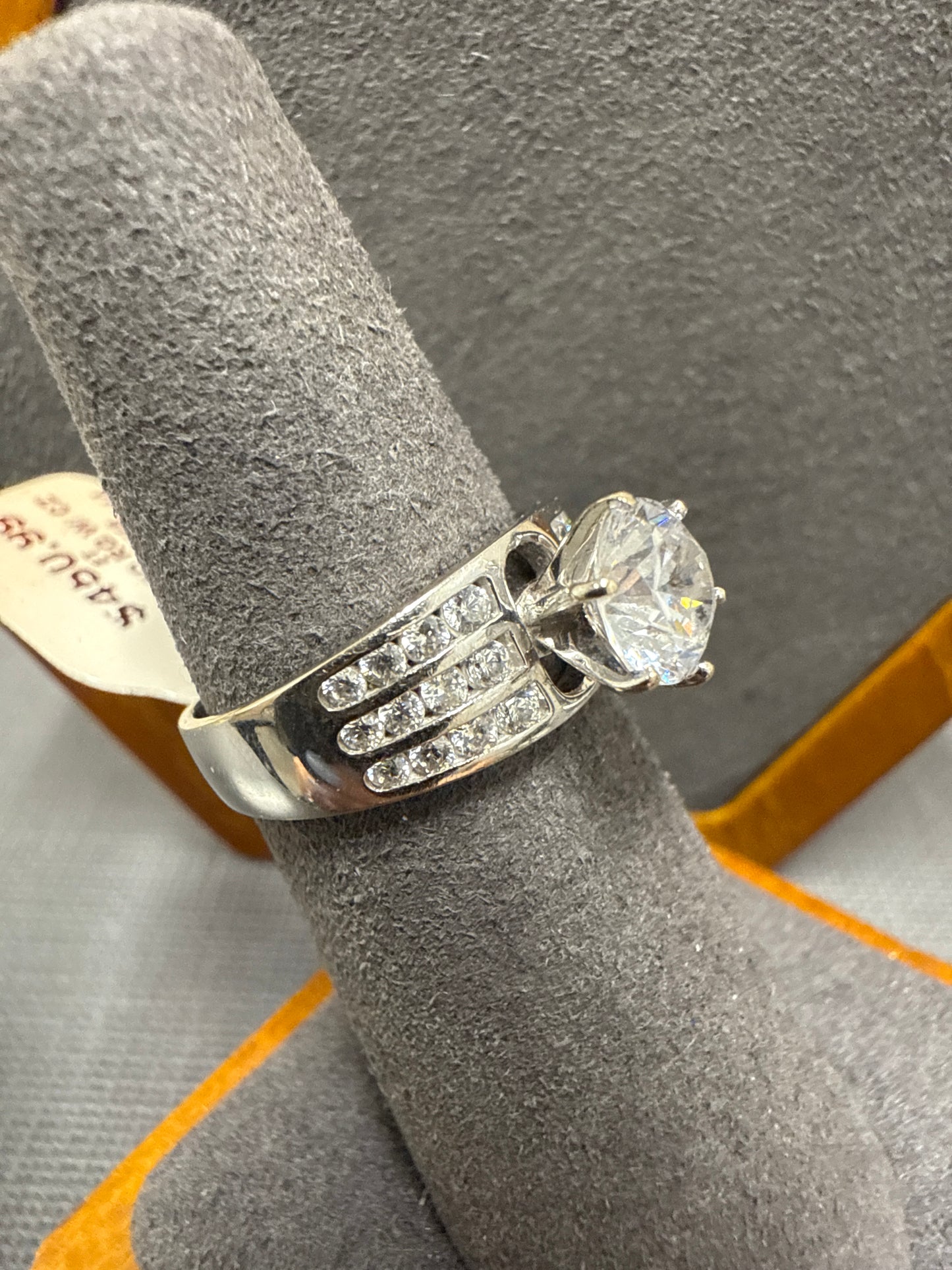 White gold ring
