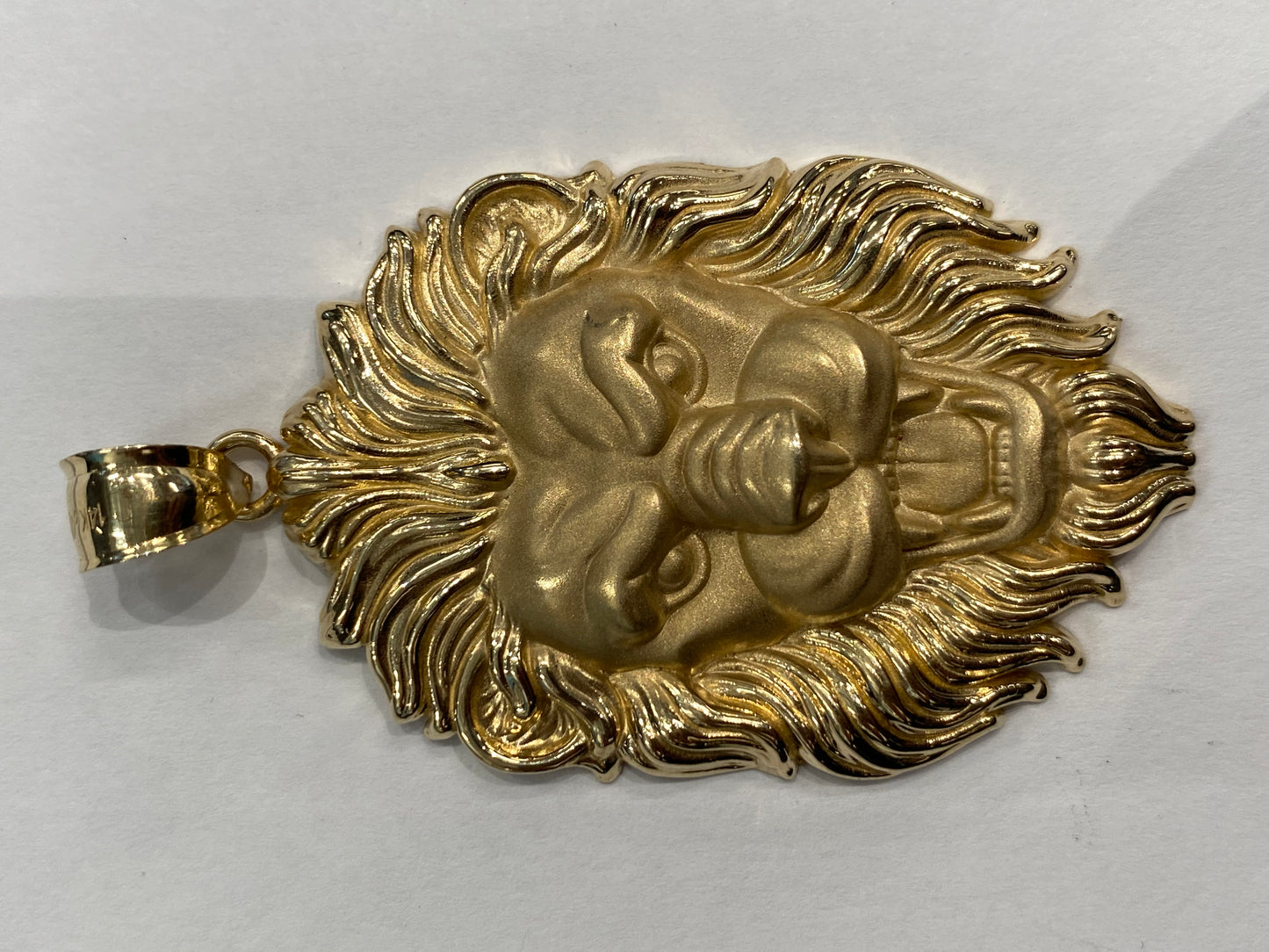 14k Yellow Gold Lion Pendant