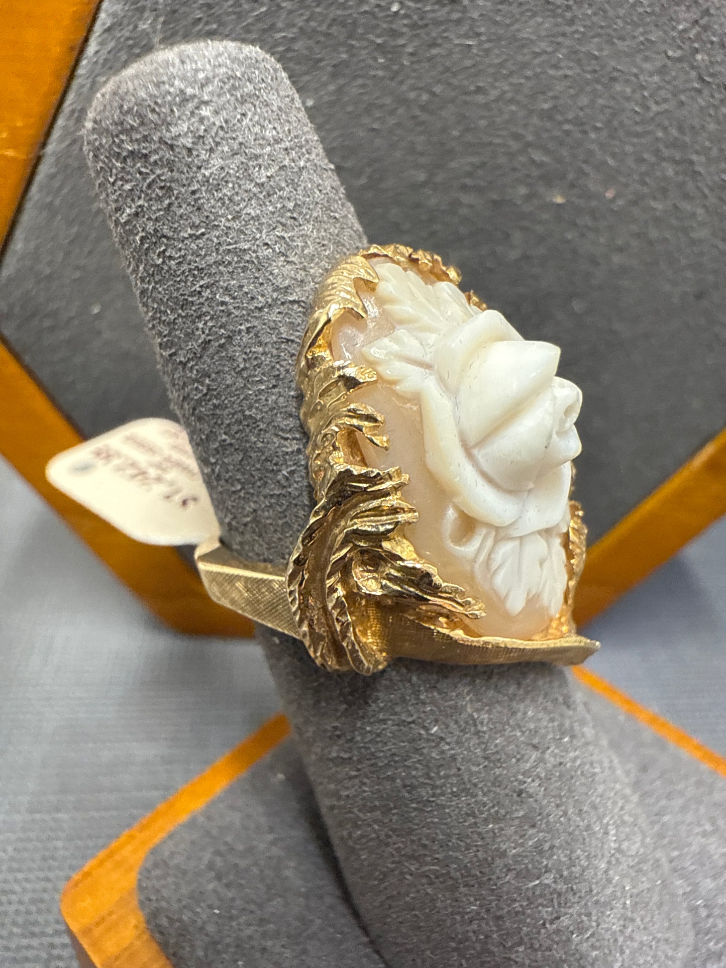 Gold ring