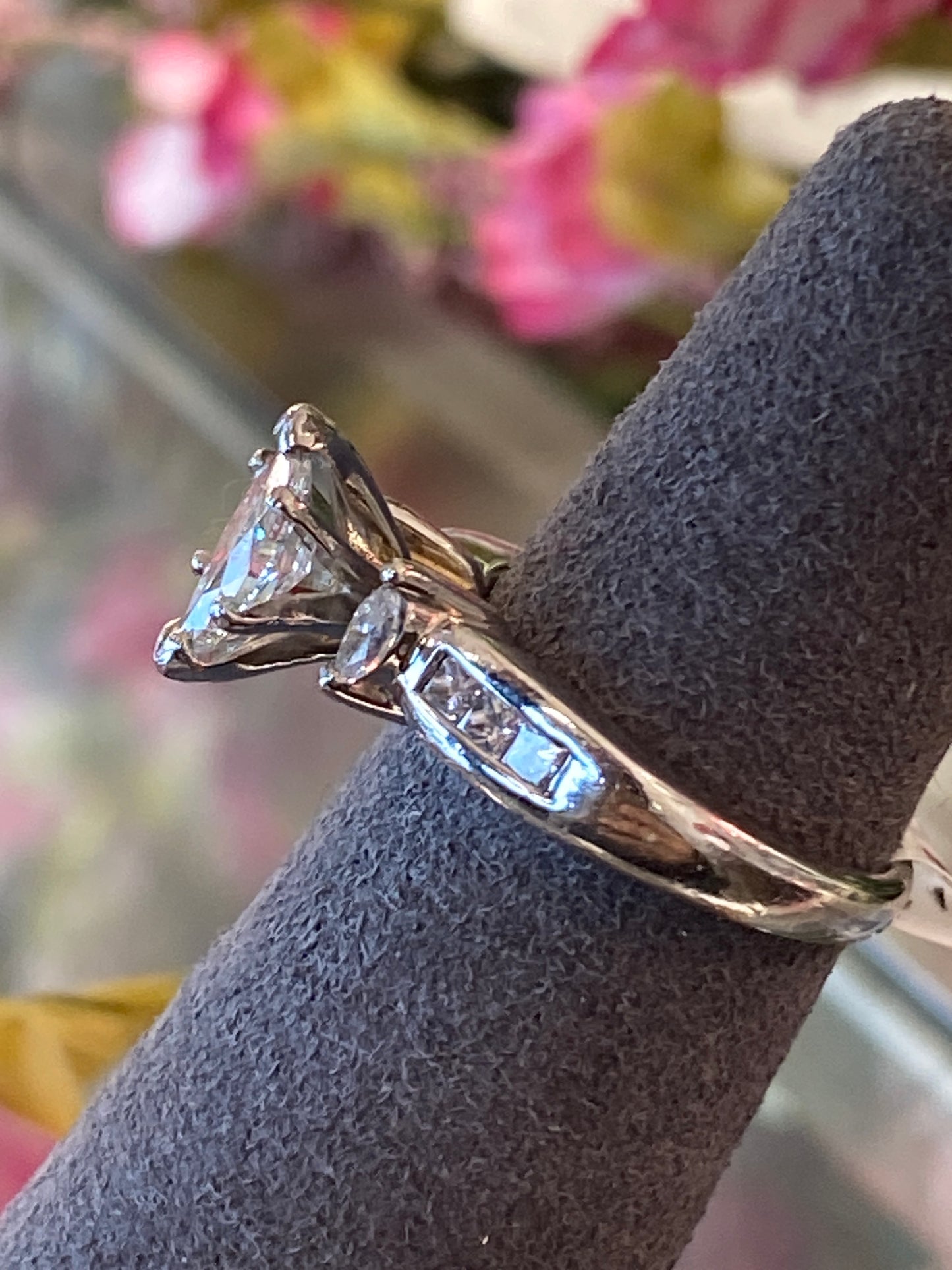 Platinum Diamond Engagement Ring