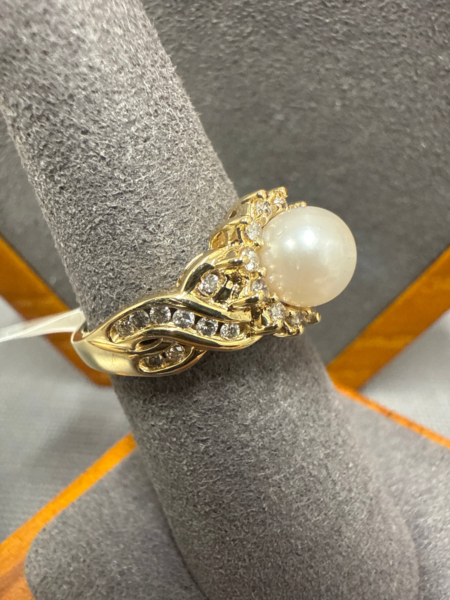 Gold ring