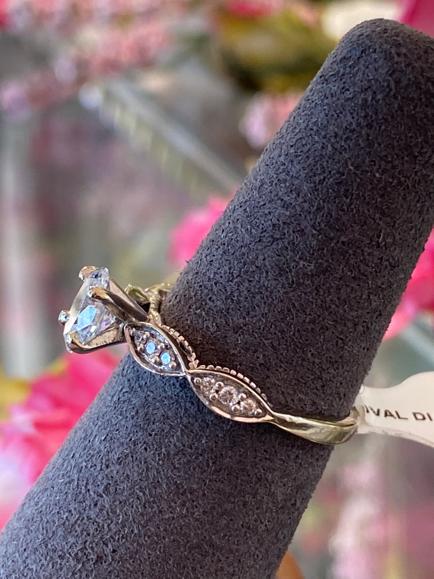 14k White Gold Diamond Engagement Ring