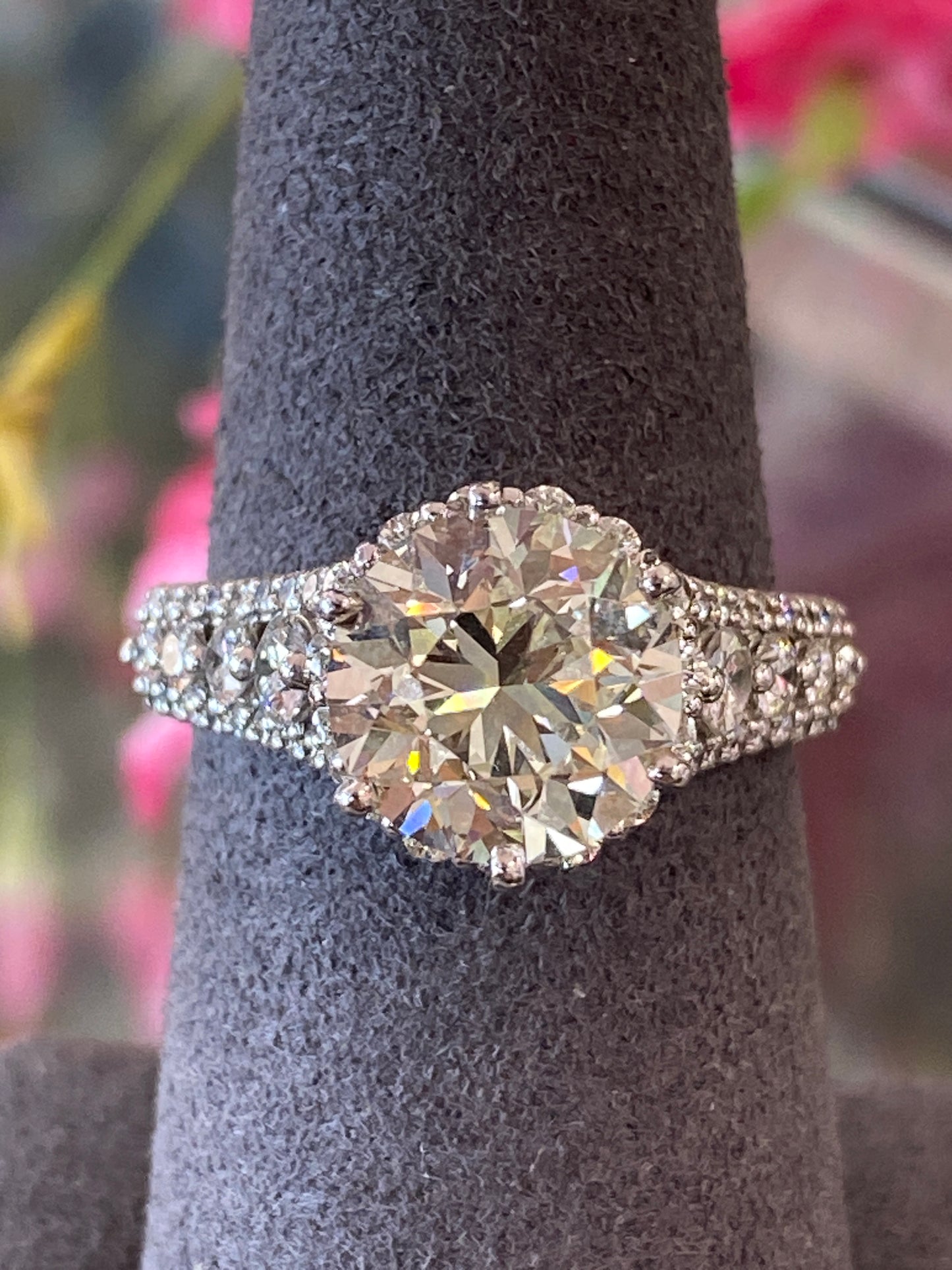 14k White Gold Diamond Engagement Ring