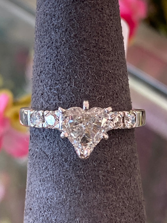 14k White Gold Diamond Heart Engagement Ring