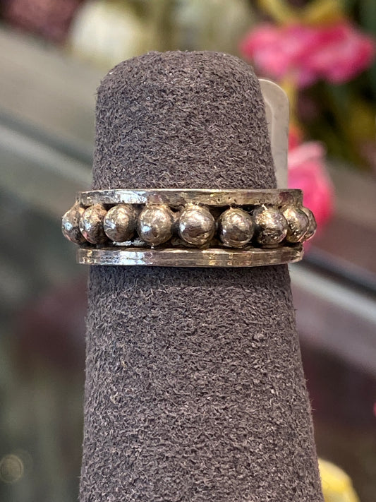 Silver Ring With Design
