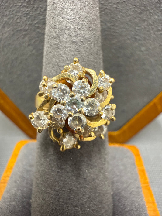 Gold spinner ring