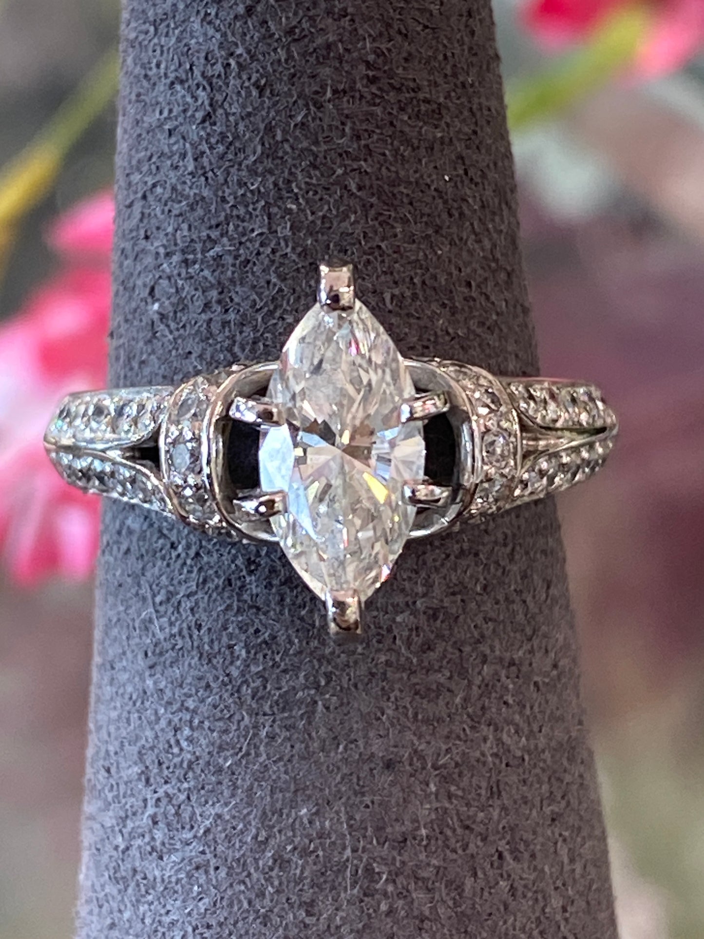 14k White Gold Engagement Ring