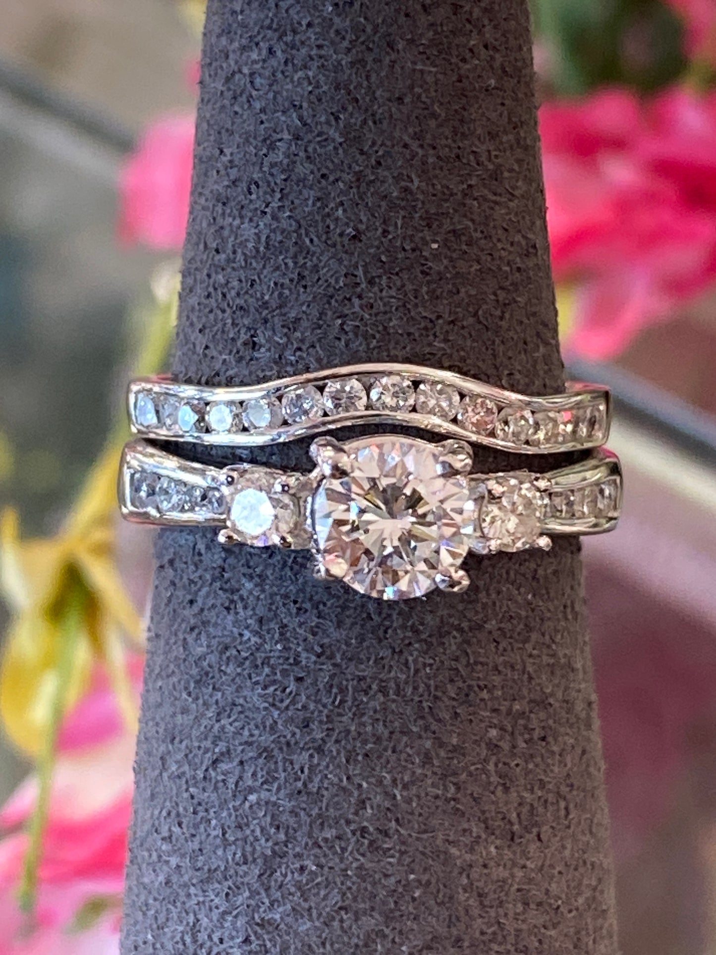14k White Gold Diamond Engagement Ring