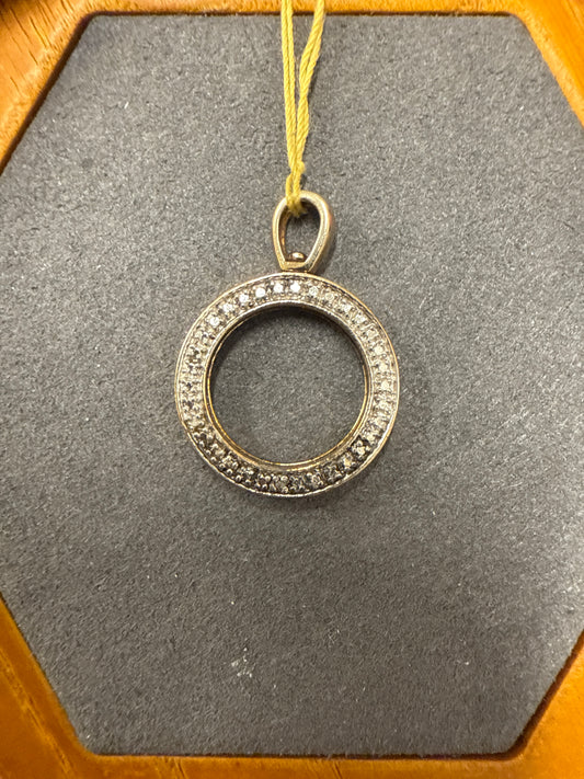 Silver charm