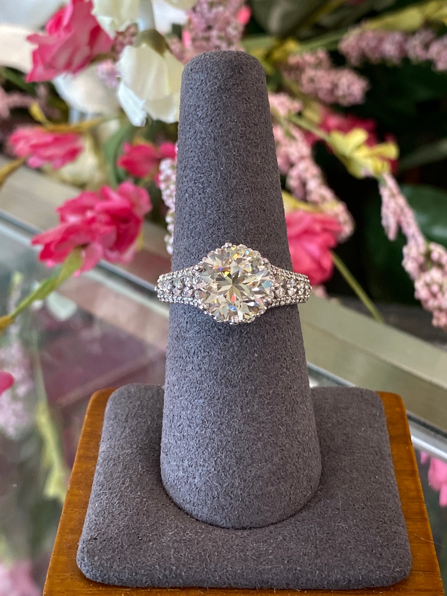 14k White Gold Diamond Engagement Ring