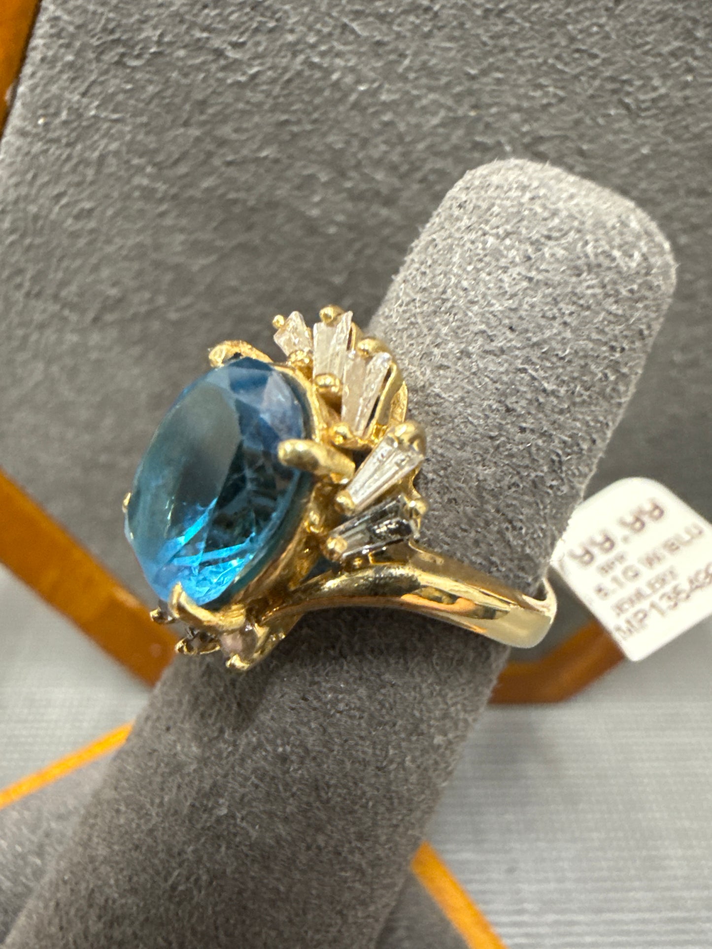 Gold ring
