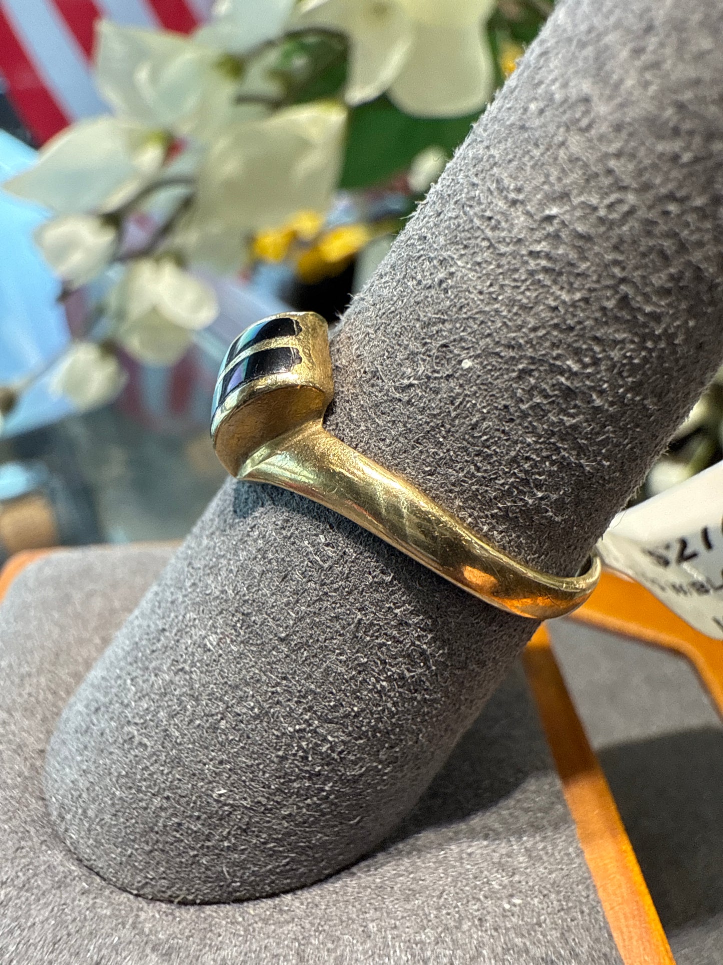 Gold ring