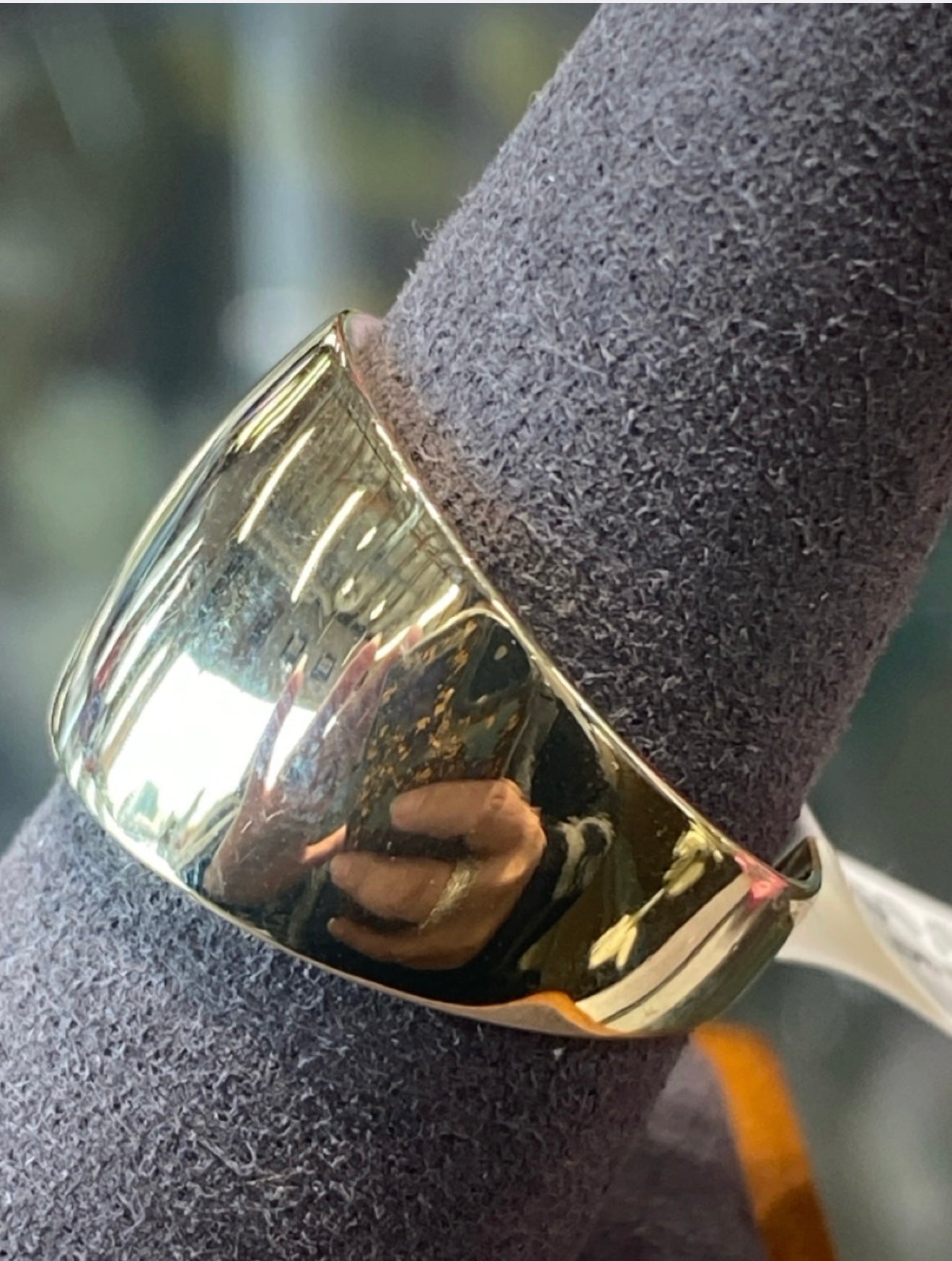 Gold ring