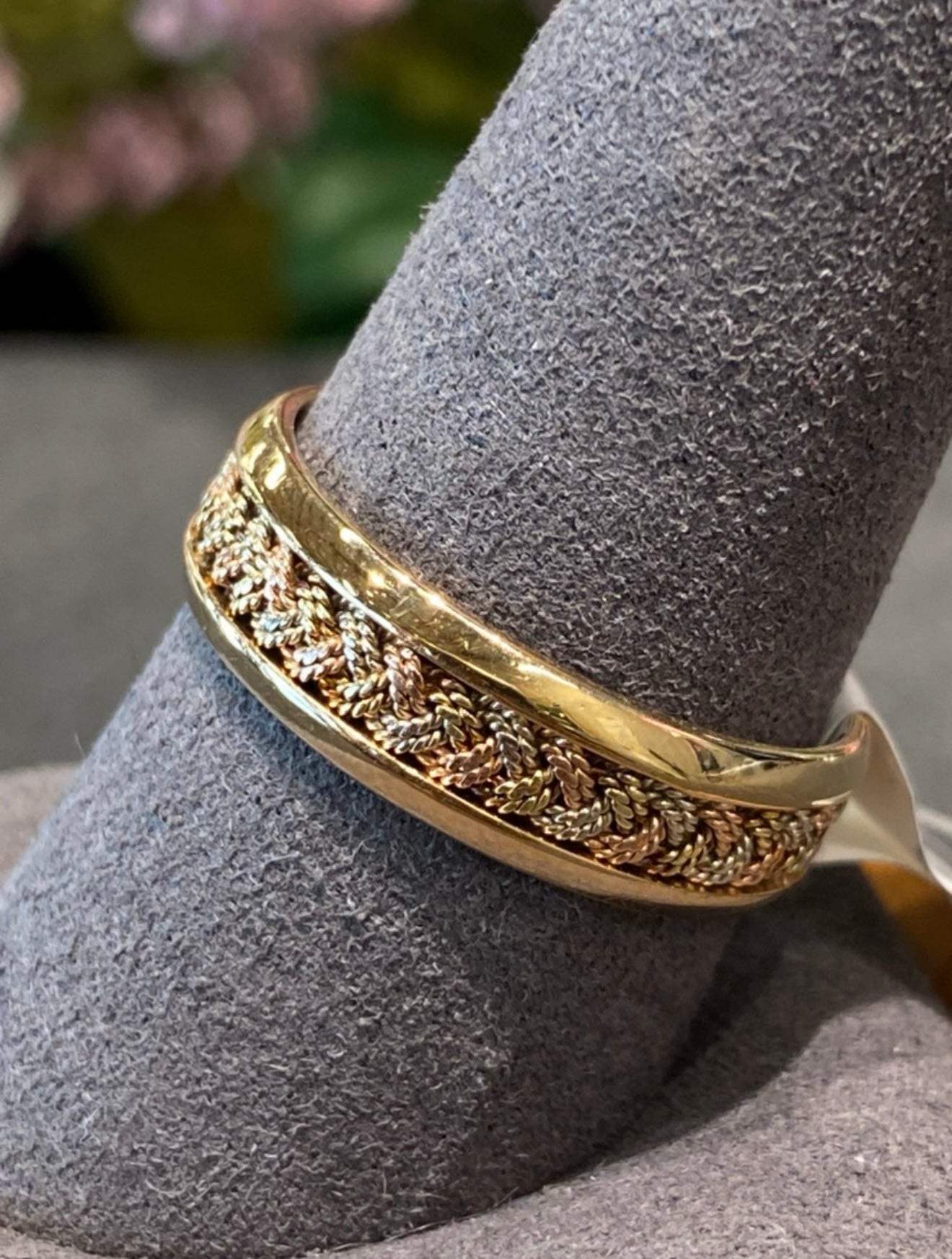Gold ring