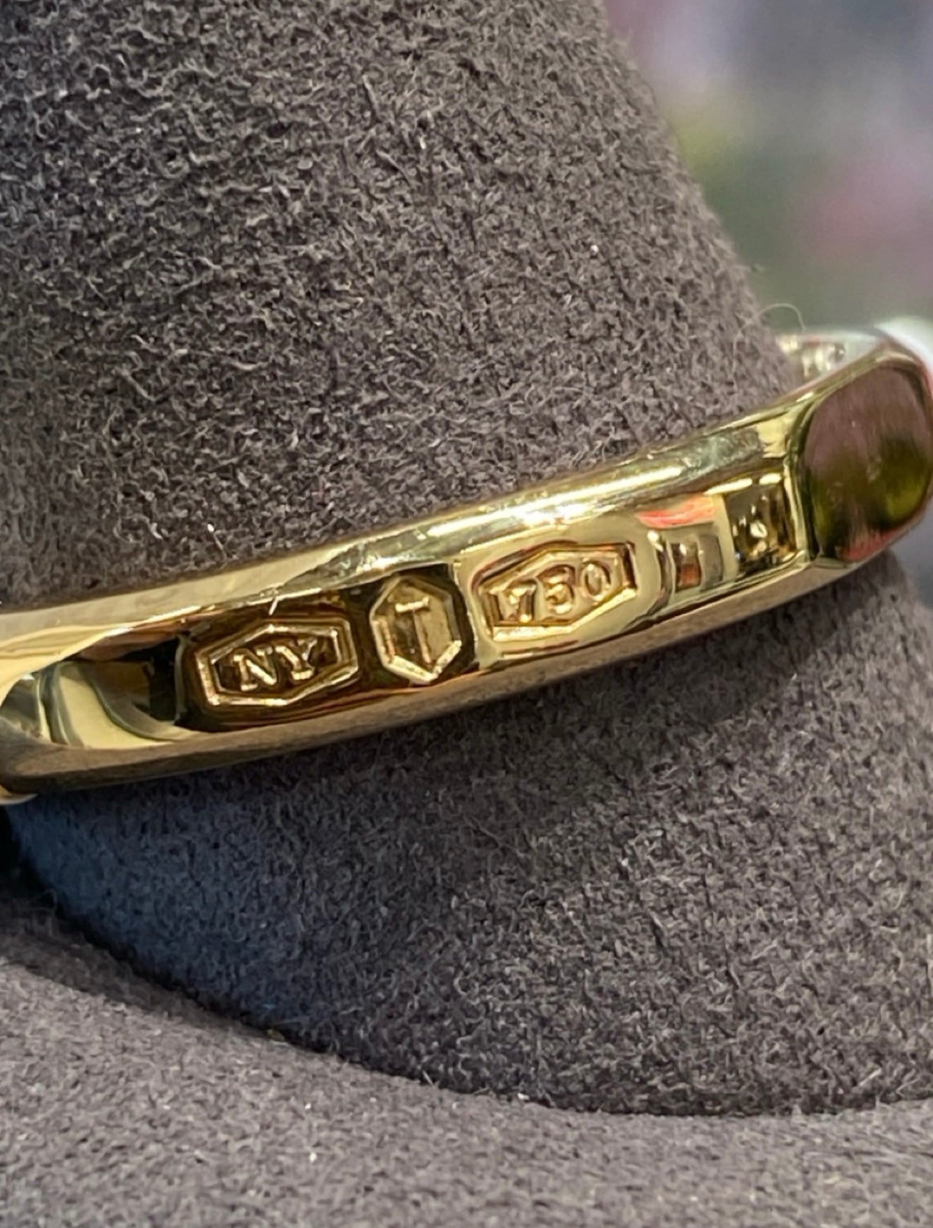 Gold ring