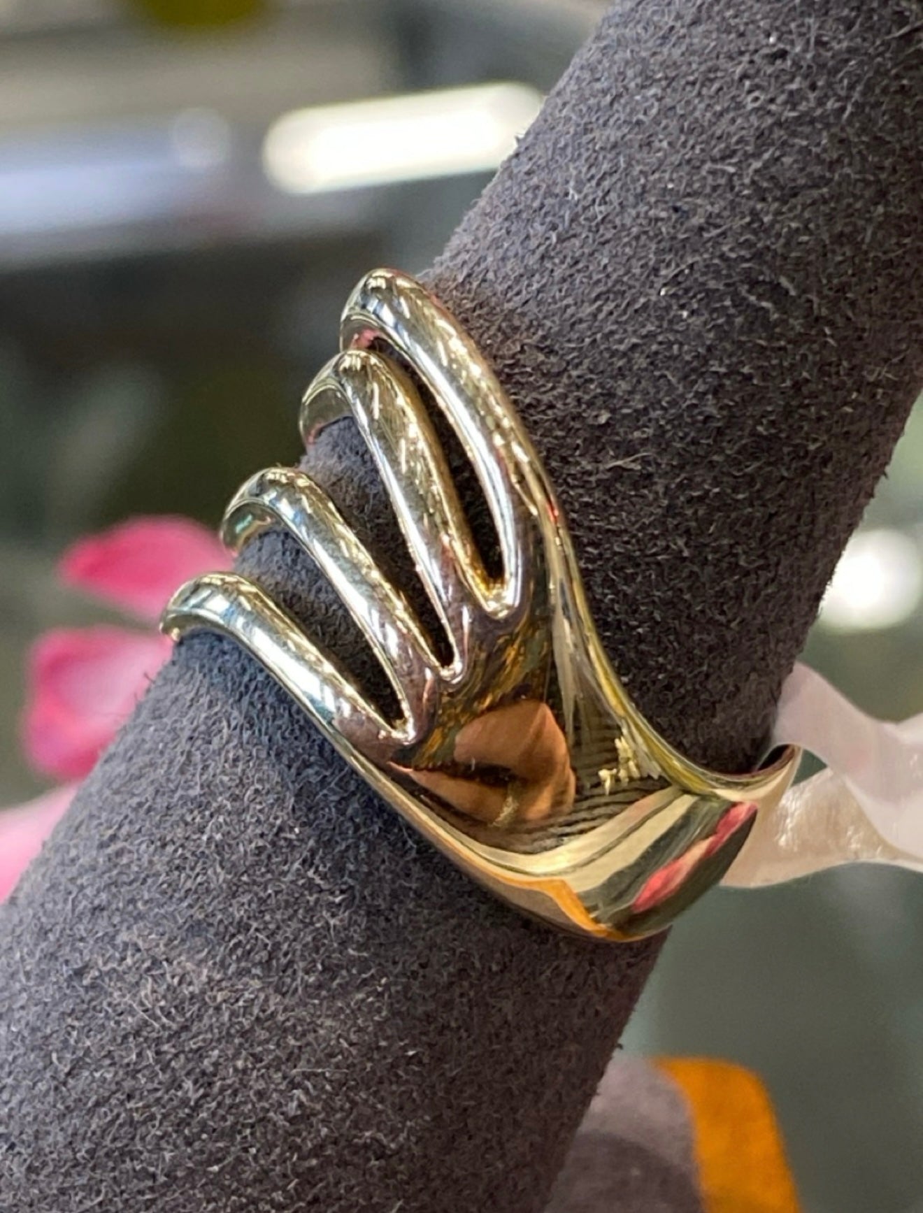 Gold ring