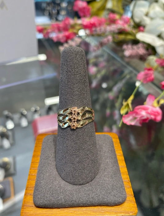 Gold ring