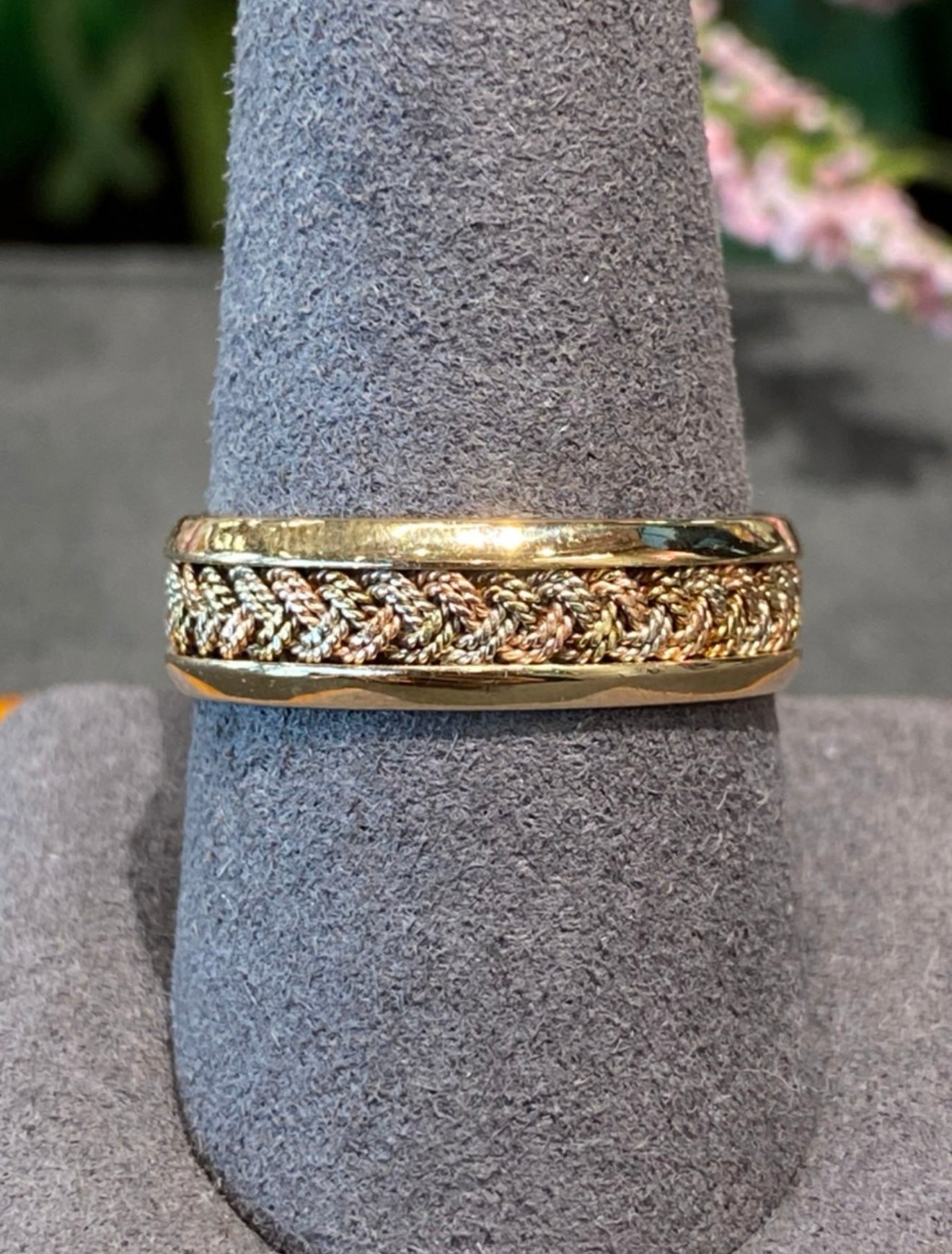 Gold ring