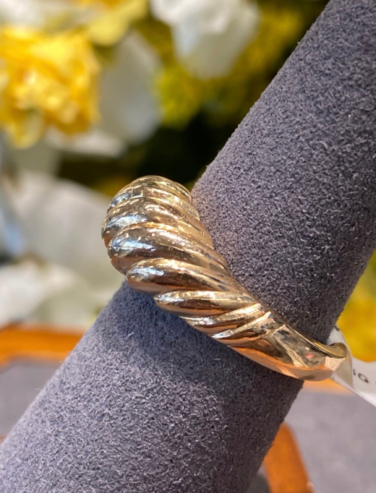 Gold ring