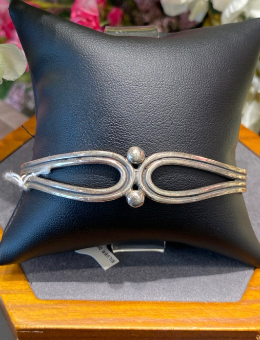 Cuff bracelet