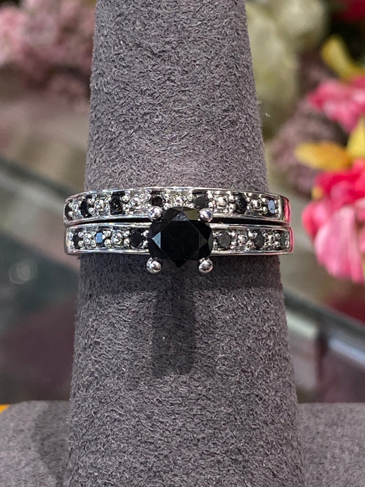 10k White Gold Diamond Wedding Set