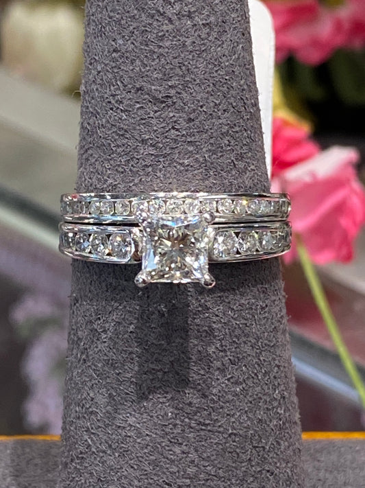 14k White Gold Diamond Wedding Set