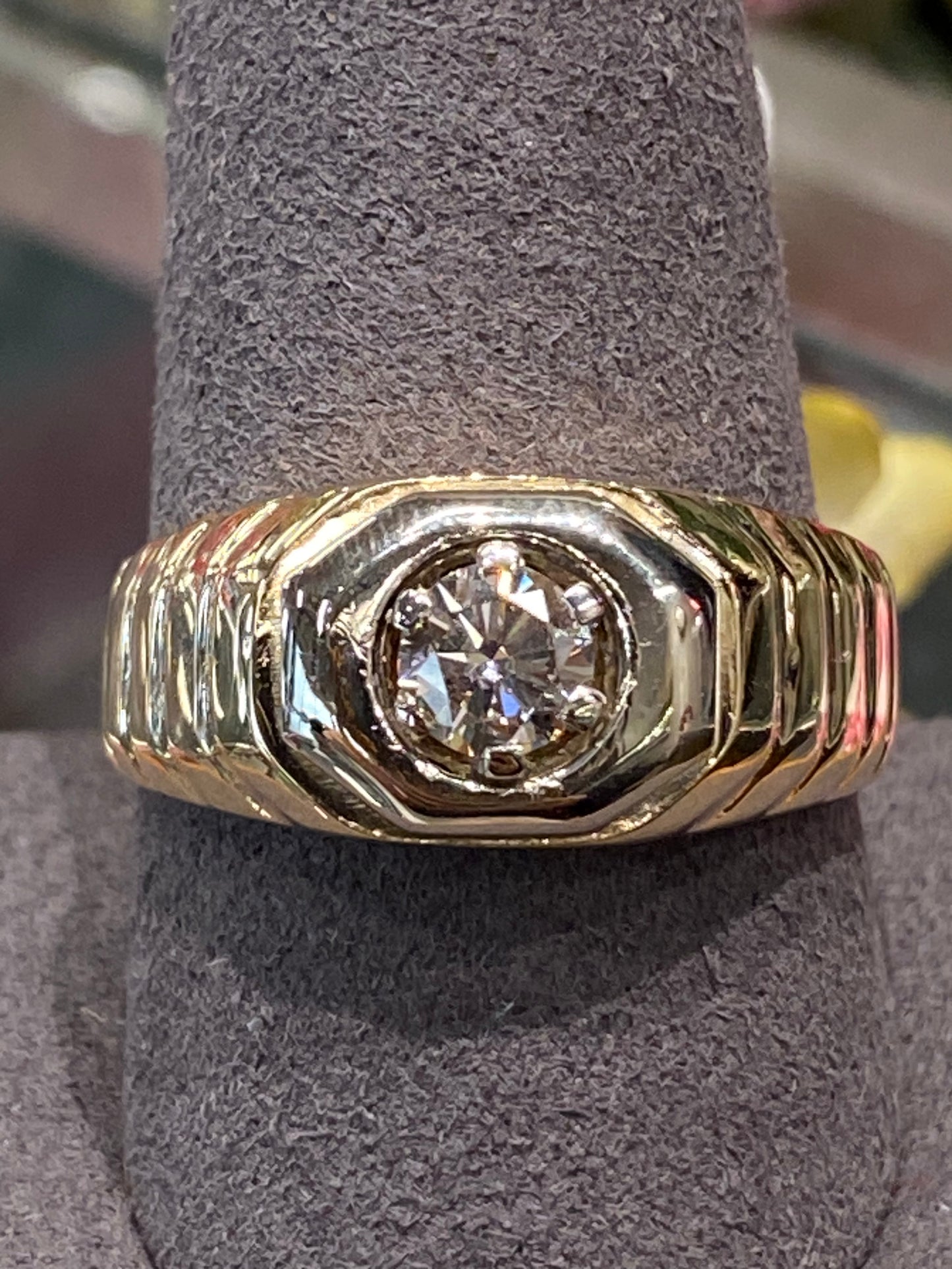 14k Yellow Gold Diamond Ring