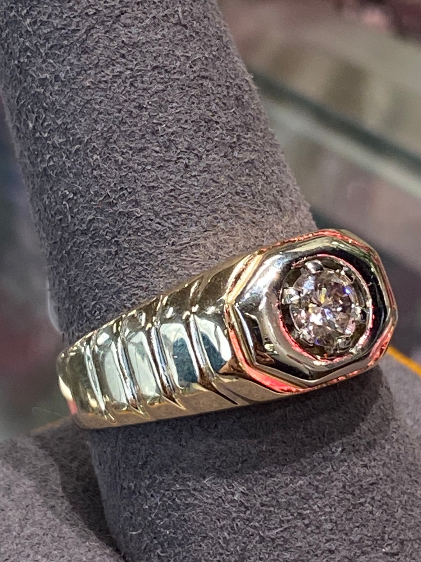 14k Yellow Gold Diamond Ring