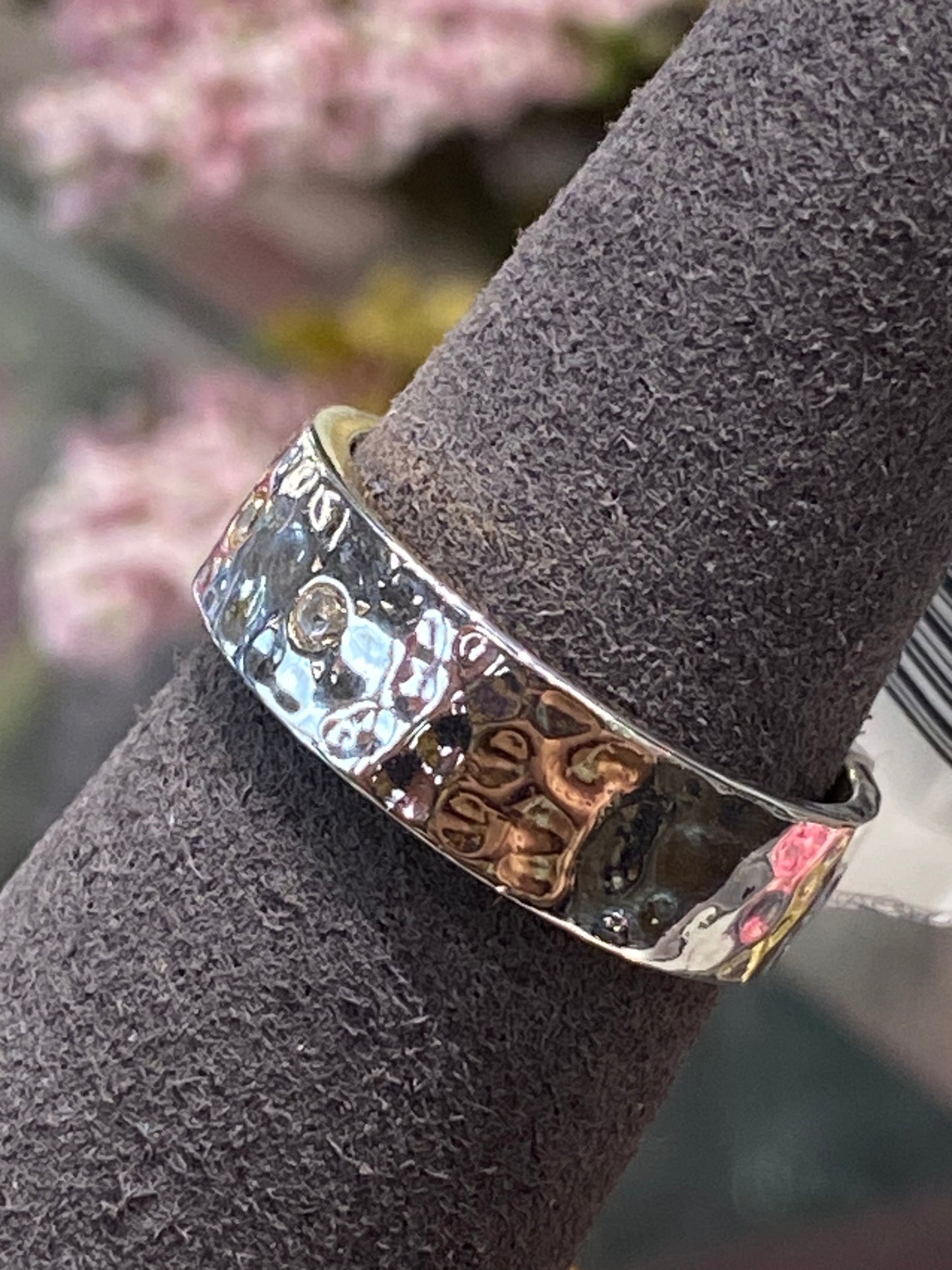 925 Wedding Band With Cubic Zirconias