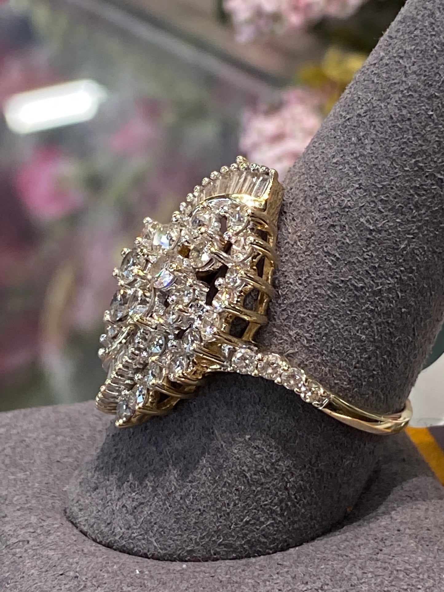 10k Yellow Gold Diamond Cluster Ring