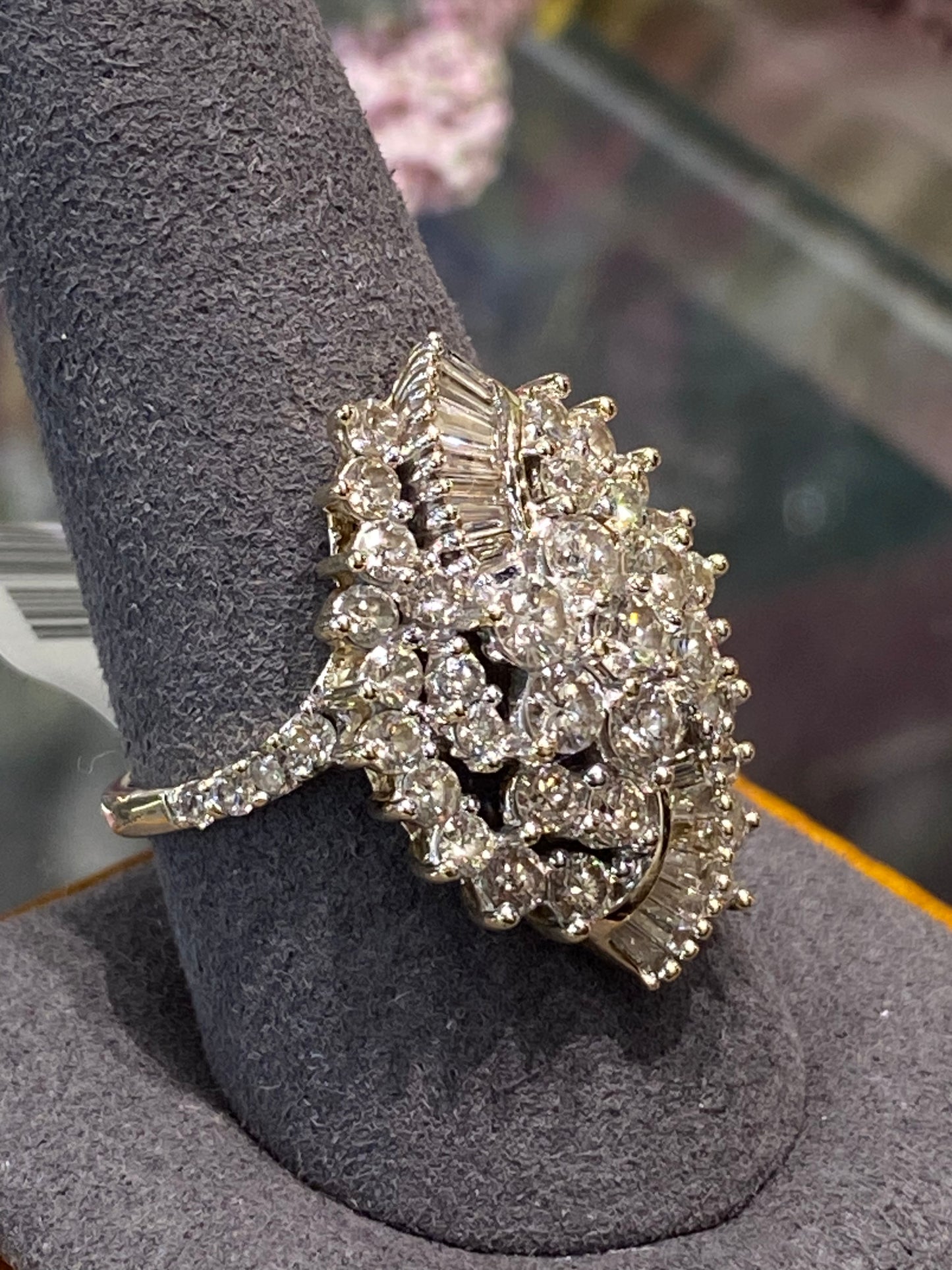 10k Yellow Gold Diamond Cluster Ring