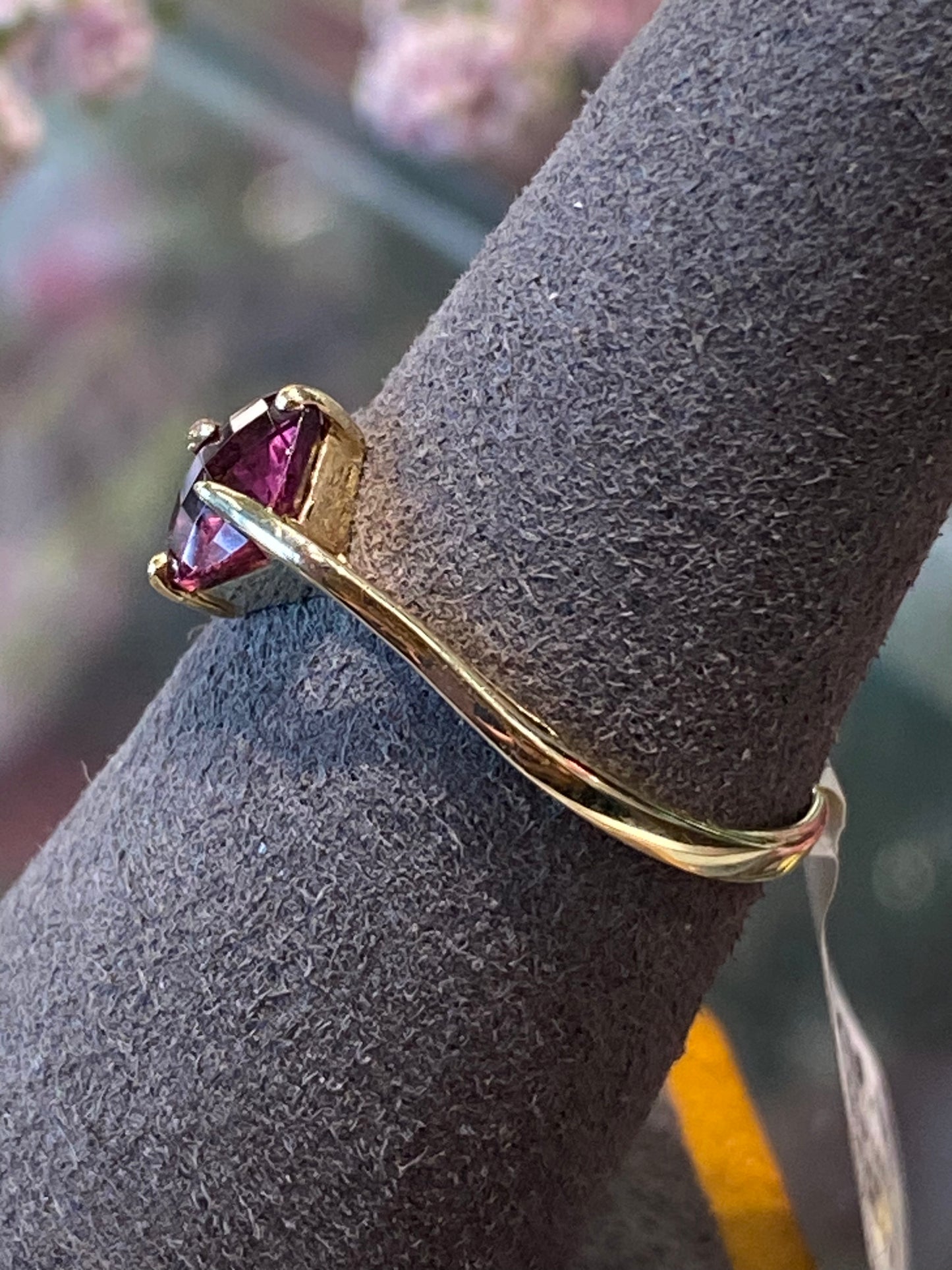 10k Yellow Gold Ring