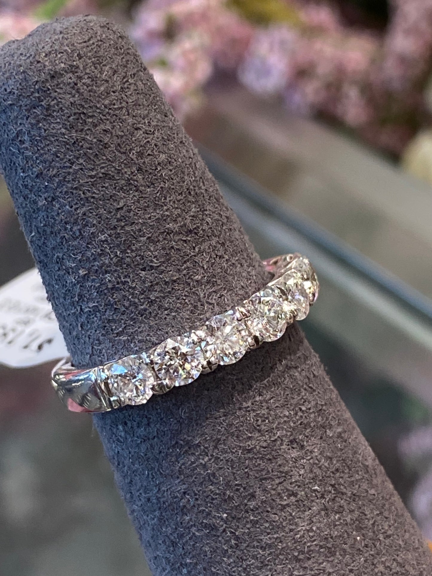 14k White Gold Diamond Band