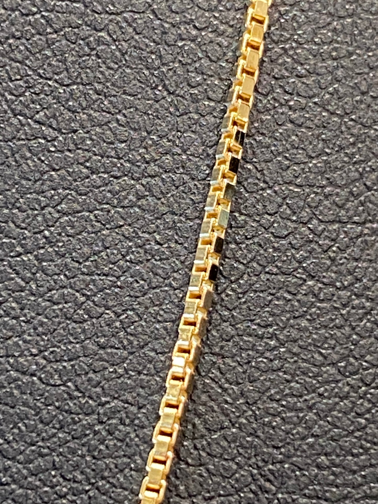 18k Yellow Gold Chain