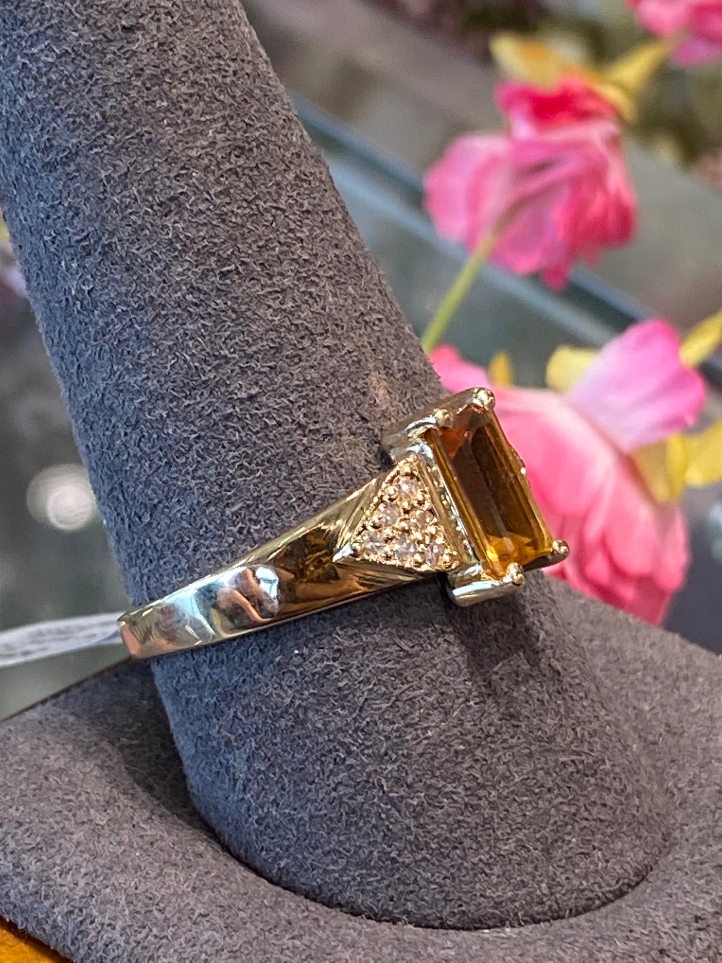 14k Yellow Gold Ring