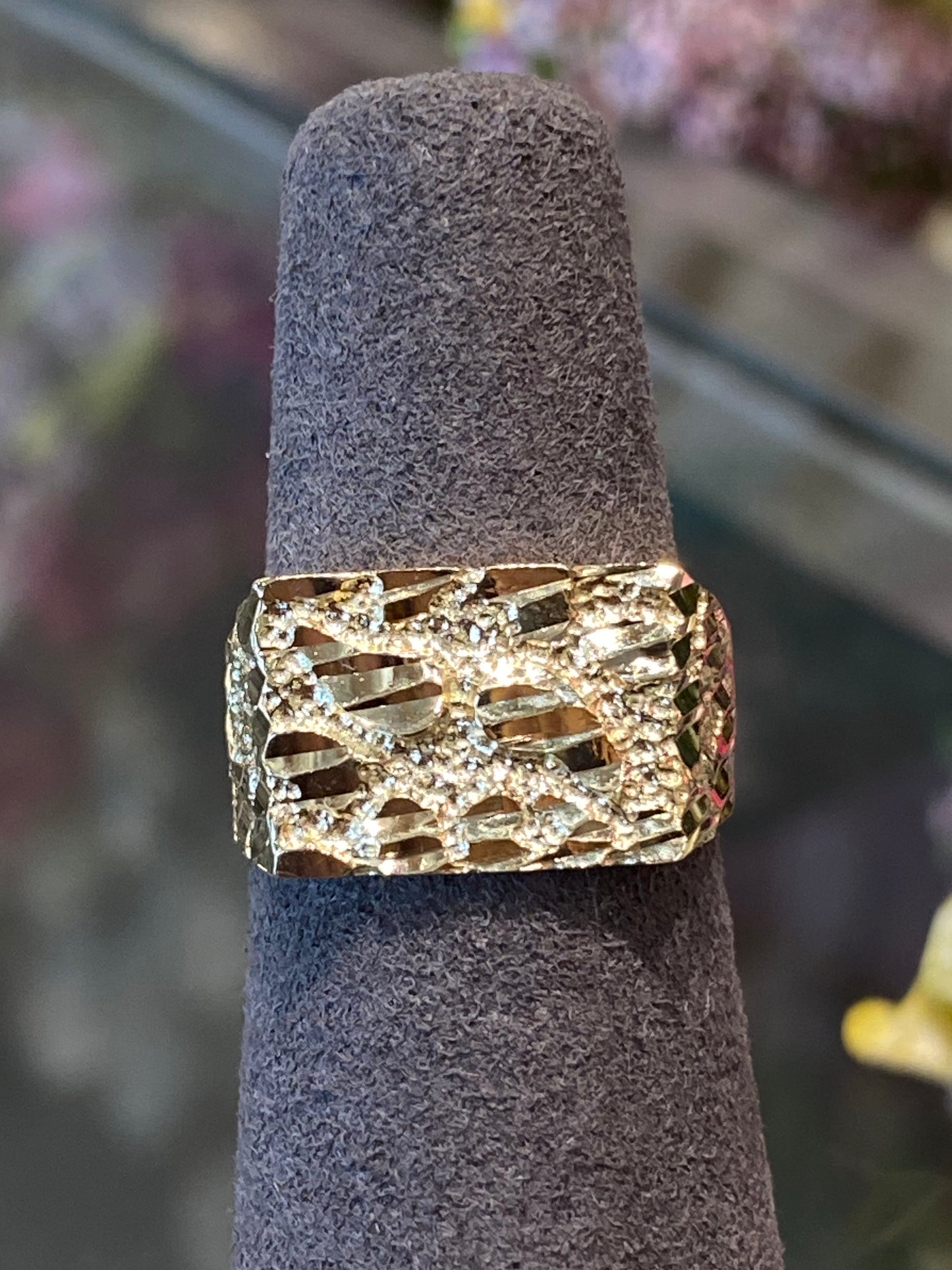 10k Yellow Gold Nugget Ring